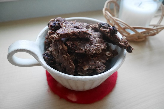 チョコグラノーラ